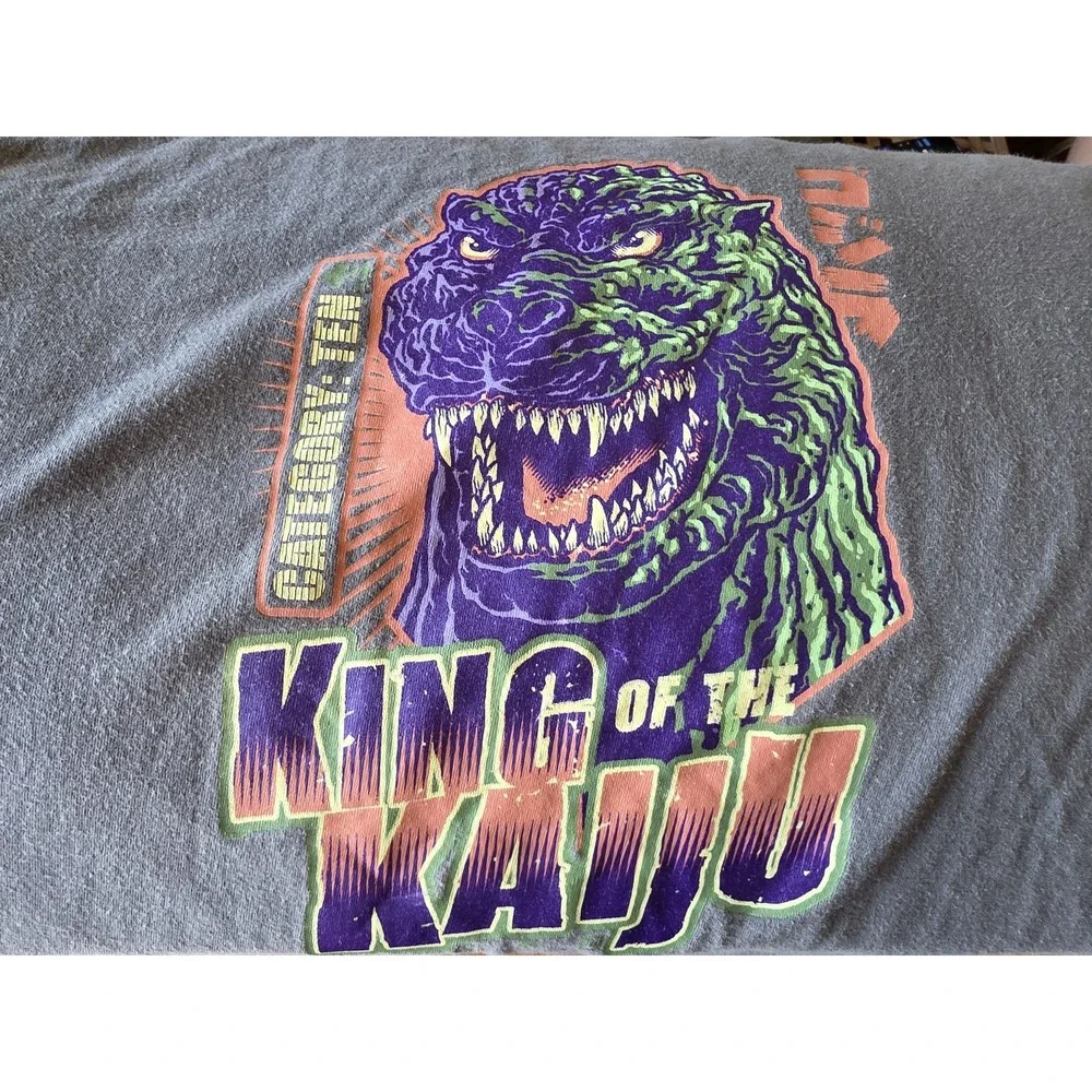 TeeFury King of the Kaiju L Grey T-Shirt Short Sleeve Crew Neck Unisex Tee Top